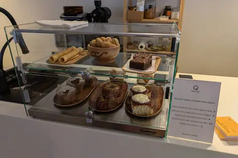 Dumdum Donuts photo 3